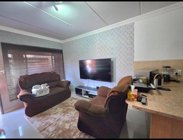 2 BEDROOM APARTMENT FOR SALE IN ELSPARK